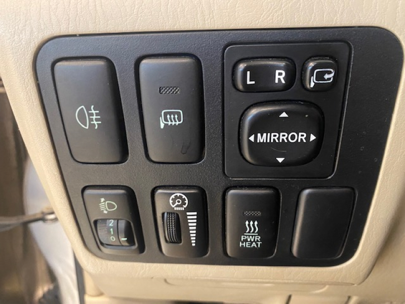 TOYOTA LAND CRUISER KDJ 120