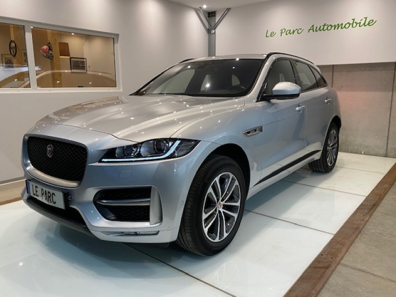 JAGUAR F-Pace 2.0D 180 ch R-Sport 4x4 BVA8 