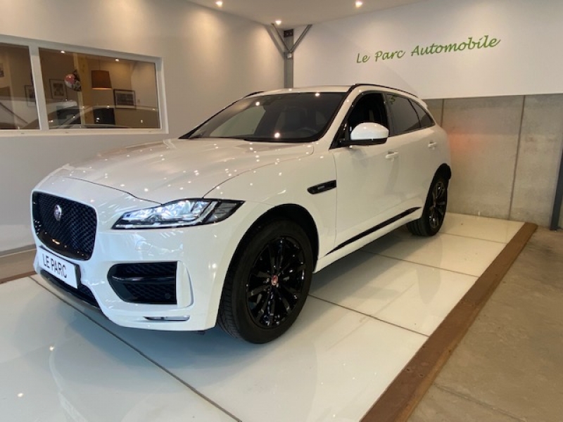 JAGUAR F-Pace 2.0D 180 ch R-Sport 4x4 BVA8 