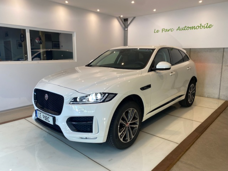 JAGUAR F-Pace 2.0D 180 ch R-Sport AWD BVA8 Pack Black