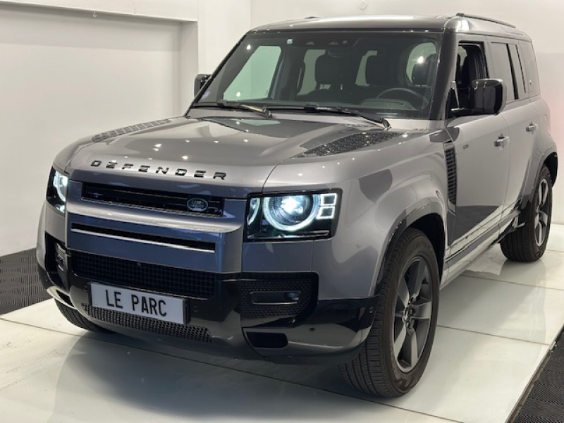 LAND-ROVER Defender 110 2.0 P400e X-Dynamic HSE septembre 2023 - 19 236 kmS