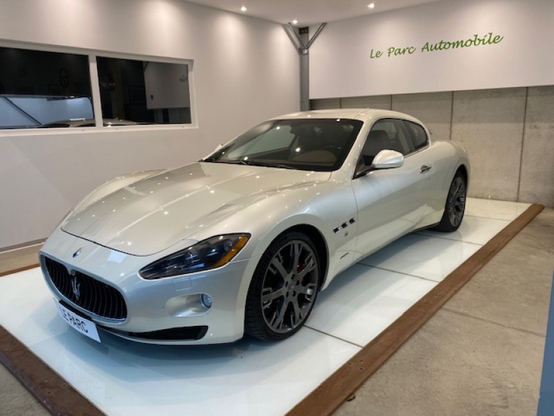 MASERATI GranTurismo 4.2 BA 