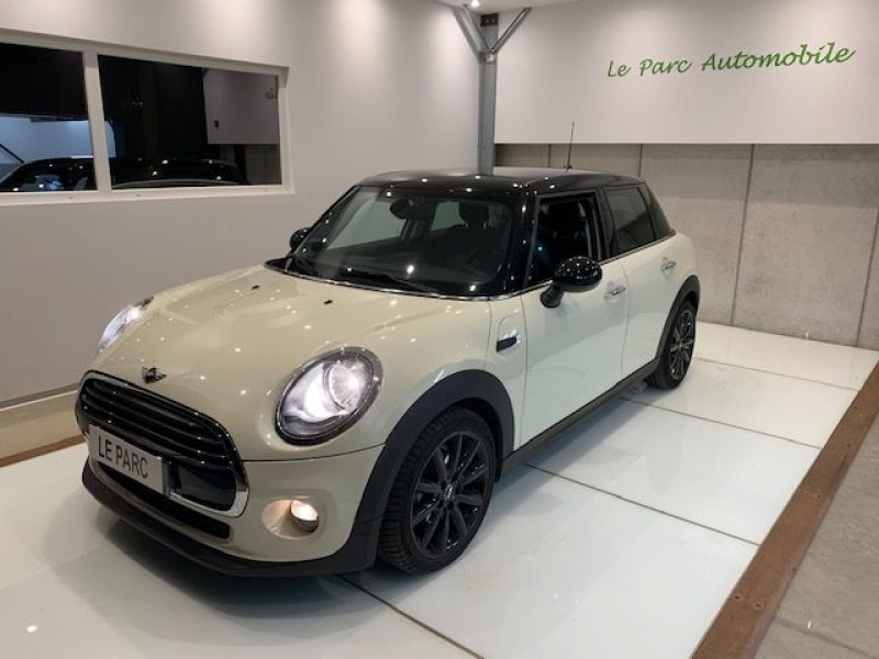 MINI Mini 5 Portes Cooper 136 ch Pack Chili 