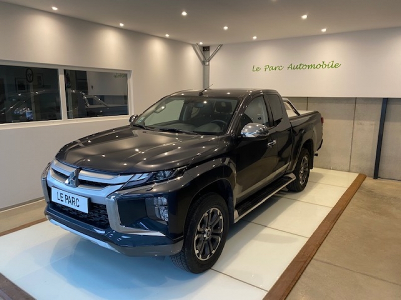 MITSUBISHI L200 2.2 DI-D 150ch Club Cab Instyle 