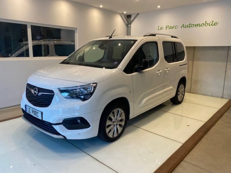 OPEL Combo Life L1H1 1.5 D 100 ch Elegance BVM6  7 places 
