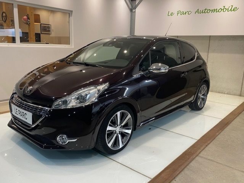 PEUGEOT 208 1.6 e-HDi FAP XY 4cv 3 portes 