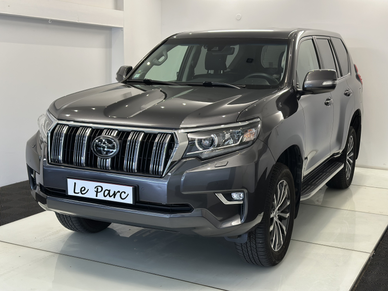 TOYOTA Land Cruiser 177 D-4D Légende BVA  5 Portes 