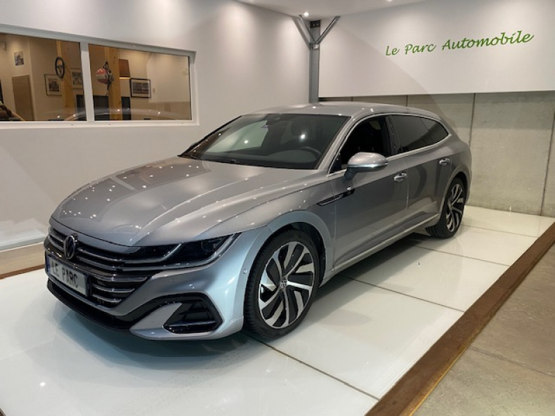 VOLKSWAGEN Arteon ShootingBrake 2.0 TDI EVO 150 ch R-Line DSG7 